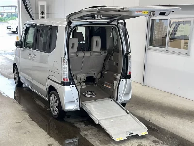 Honda N-Box+