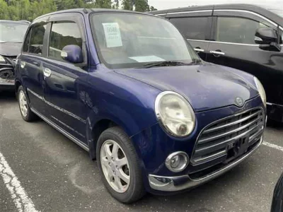 Daihatsu Mira Gino