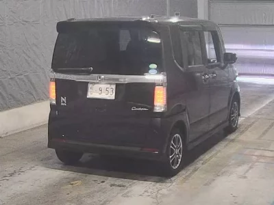 Honda N BOX CUSTOM