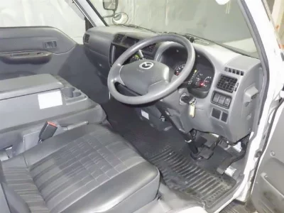 Mazda Bongo Van