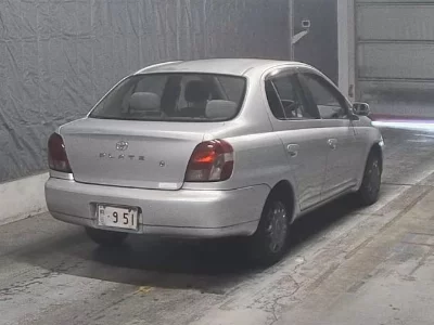 Toyota Platz