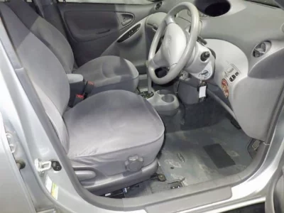 Toyota Platz