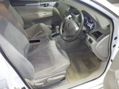 Nissan BLUEBIRD SYLPHY