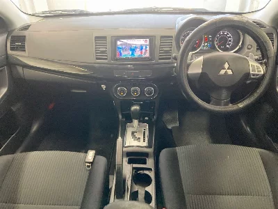 Mitsubishi GALANT FORTIS SPORTBACK