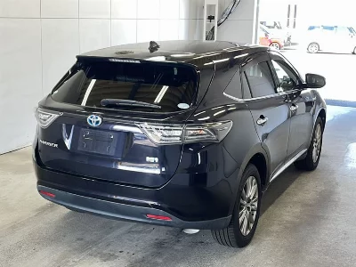 Toyota HARRIER HYBRID