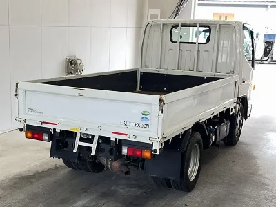 Nissan NT450 ATLAS