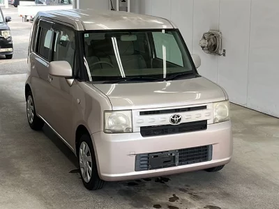Toyota Pixis Space