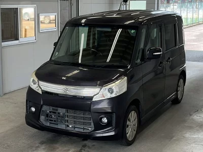 Suzuki Spacia Custom