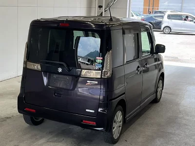 Suzuki Spacia Custom