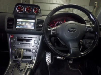 Subaru Legacy B4