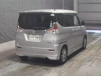 Suzuki Solio