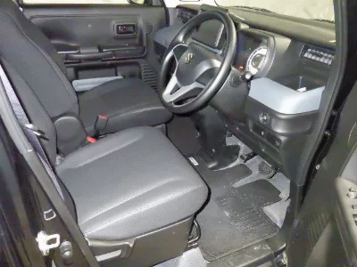 Suzuki Spacia Base