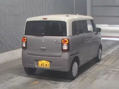 Suzuki Wagon R Smile