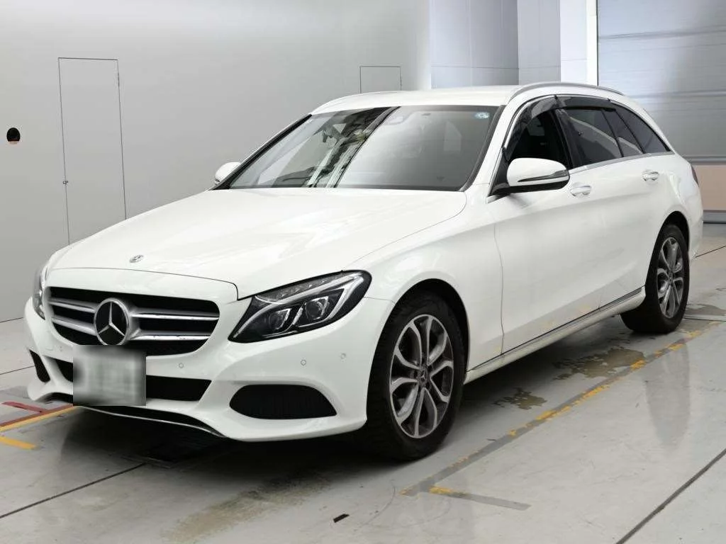 Mercedes-Benz C-Class  с аукциона в Японии