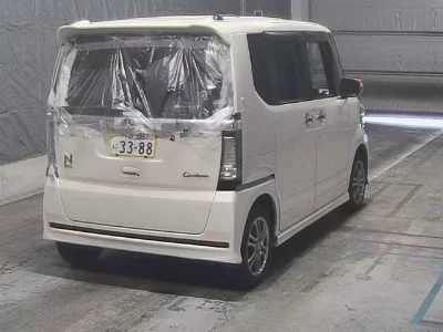 Honda N BOX CUSTOM