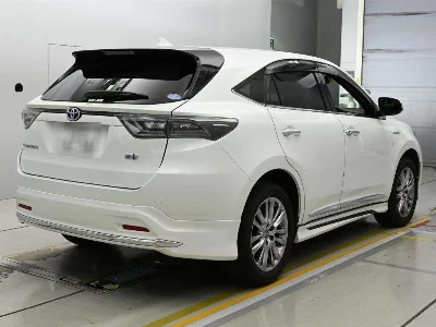 Toyota HARRIER HYBRID