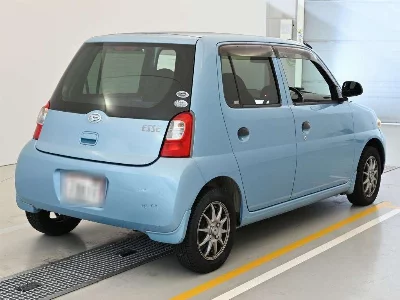 Daihatsu Esse