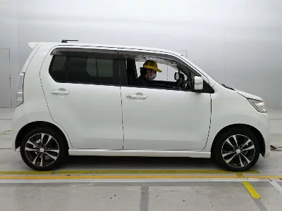 Suzuki WAGON R STINGRAY