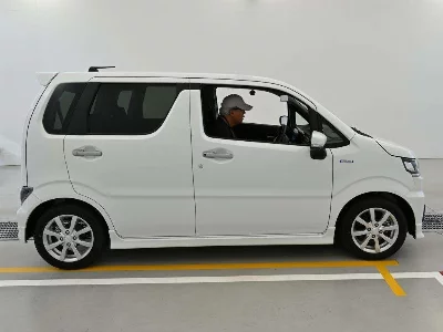 Suzuki Wagon R Custom