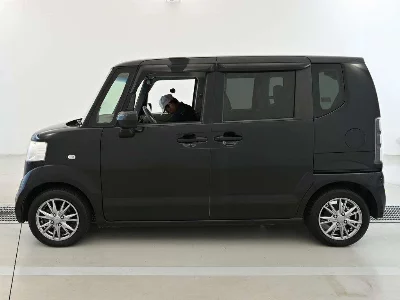 Honda N-Box+