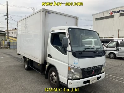 Mitsubishi Fuso Canter