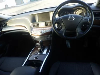 NISSAN FUGA