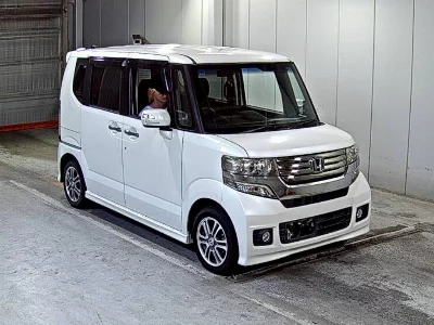 Honda N BOX CUSTOM