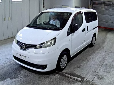 Nissan NV200 VANETTE VAN