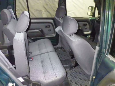 Daihatsu Naked