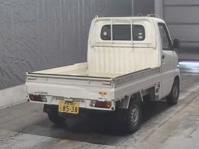 NISSAN CLIPPER TRUCK