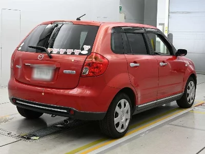 Mazda Verisa