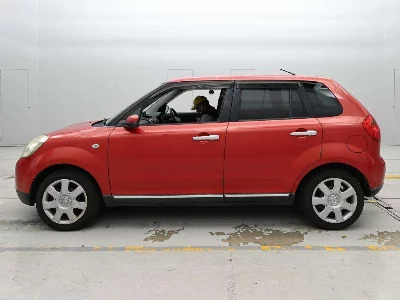 Mazda Verisa