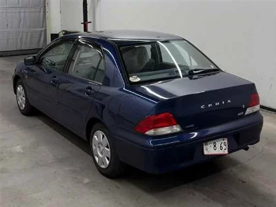 Mitsubishi Lancer Cedia