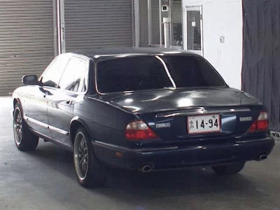 Jaguar XJ6