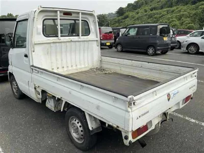 Mitsubishi Minicab Truck