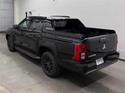 Mitsubishi Triton