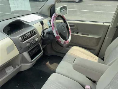 Nissan Otti