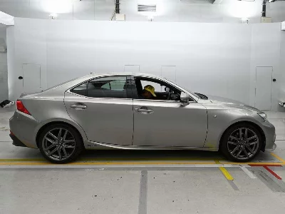 Lexus IS300h