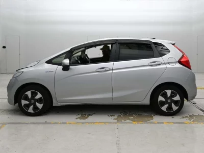 Honda FIT HYBRID