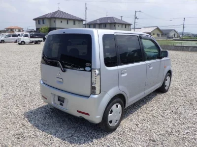 Mitsubishi eK Wagon