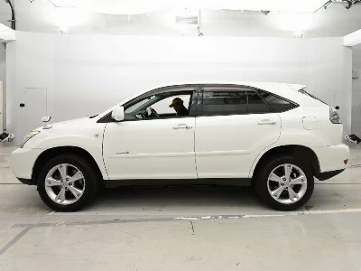 Toyota HARRIER HYBRID