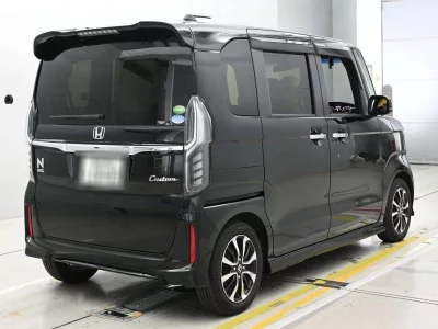 Honda N BOX CUSTOM