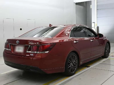 Toyota CROWN HYBRID