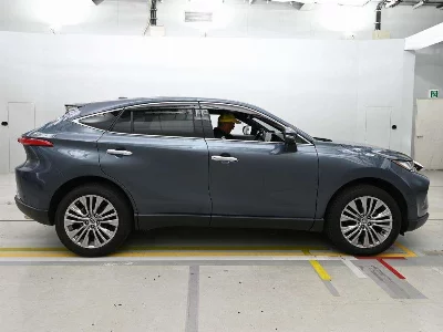 Toyota HARRIER HYBRID