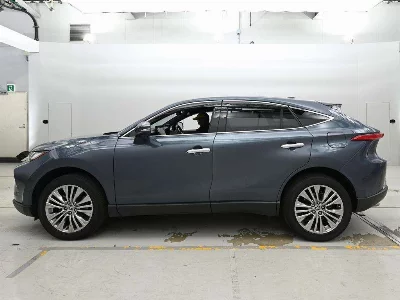Toyota HARRIER HYBRID