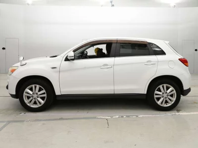Mitsubishi RVR