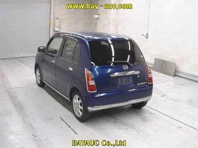 Daihatsu Mira Gino