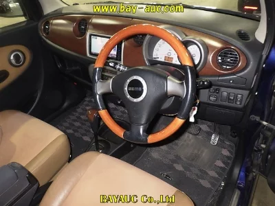 Daihatsu Mira Gino