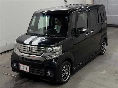 Honda N BOX CUSTOM