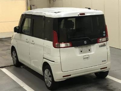 Suzuki Spacia